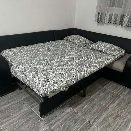 Anita Guest House Тиват Экстерьер фото