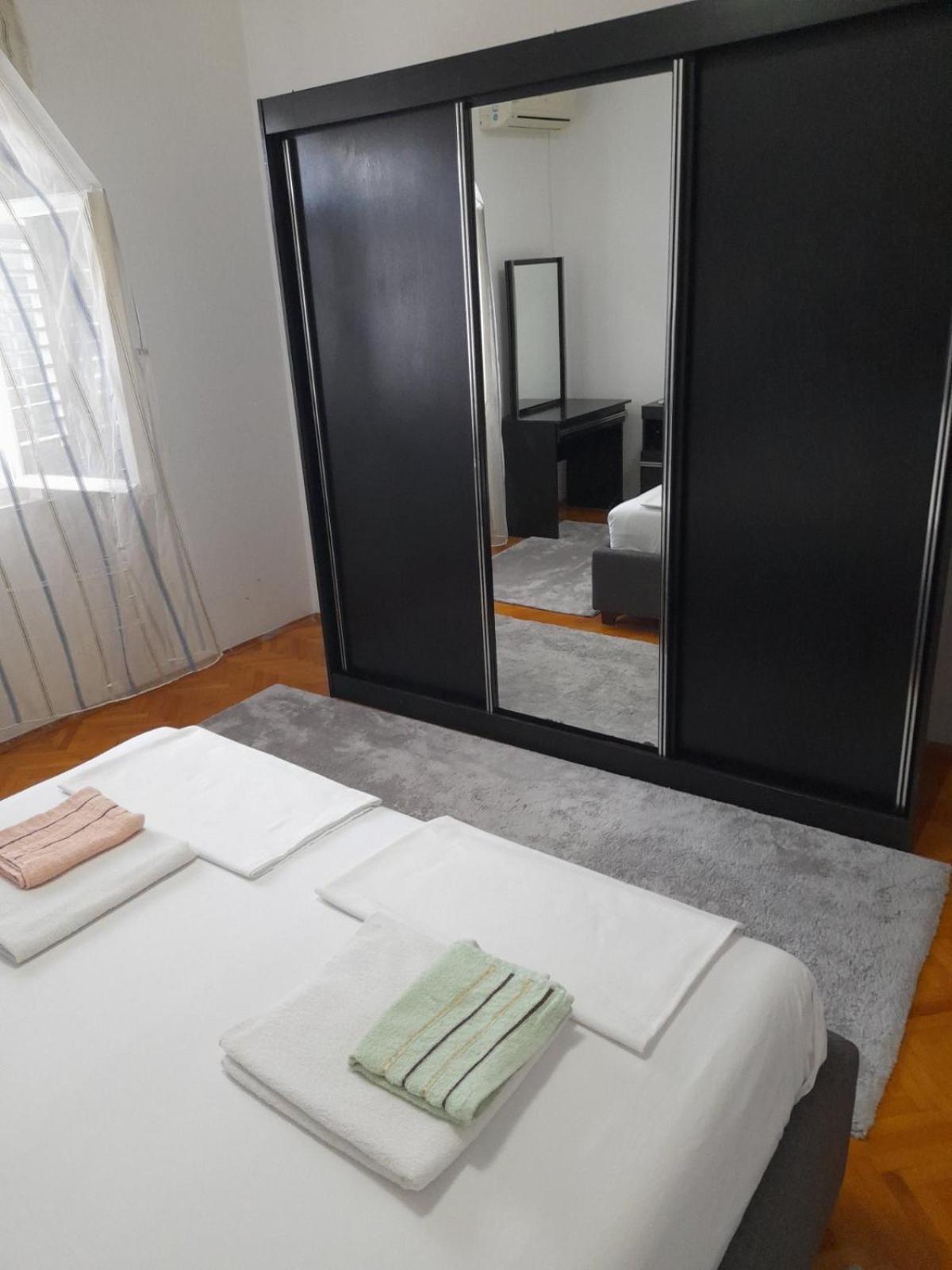 Anita Guest House Тиват Экстерьер фото