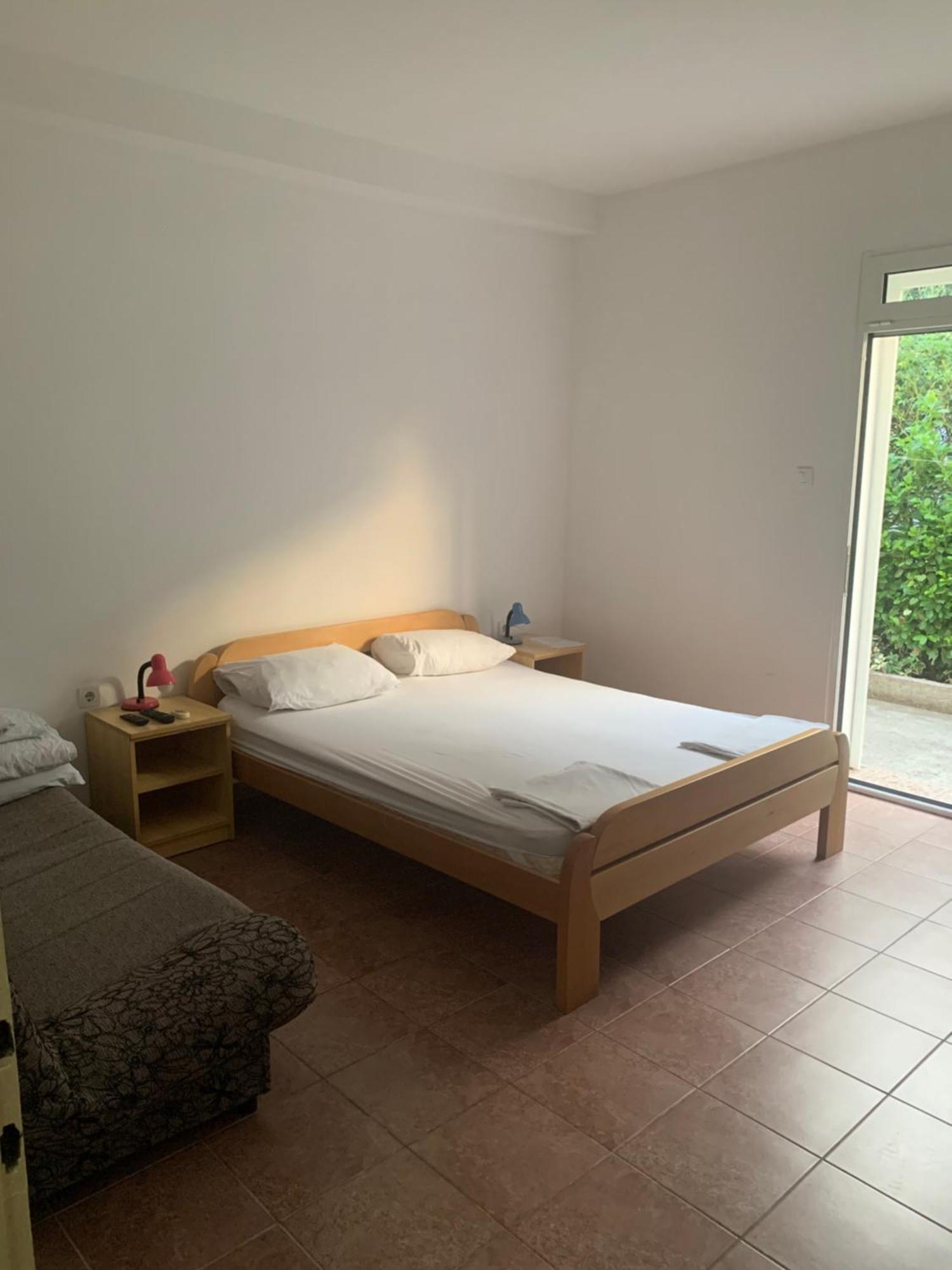 Anita Guest House Тиват Экстерьер фото
