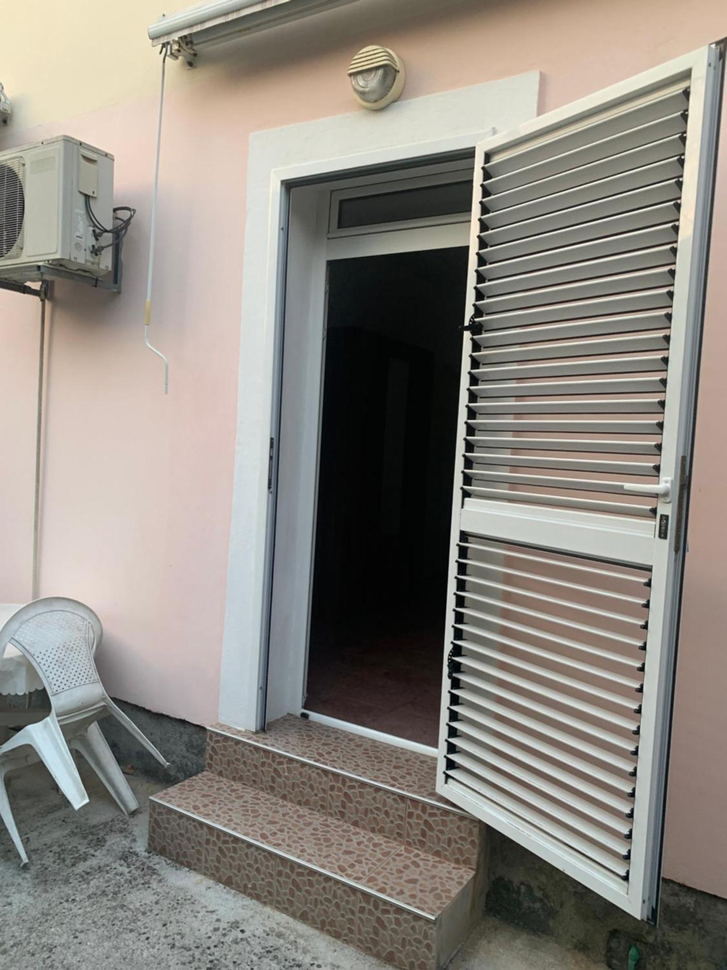 Anita Guest House Тиват Экстерьер фото