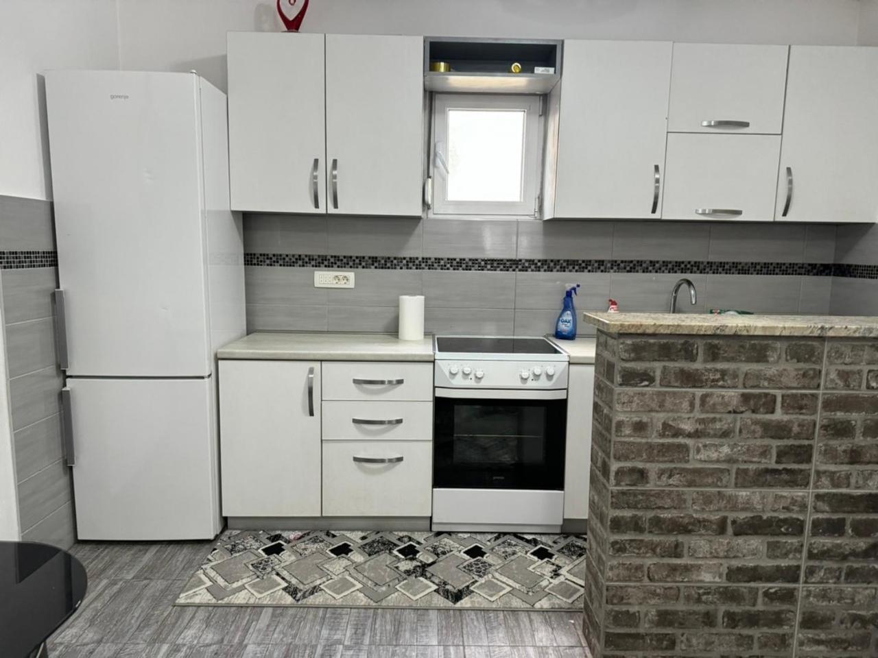 Anita Guest House Тиват Экстерьер фото