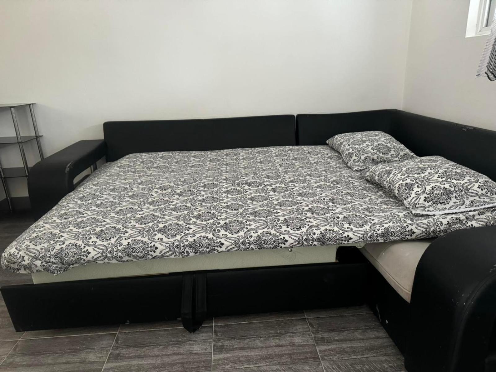 Anita Guest House Тиват Экстерьер фото