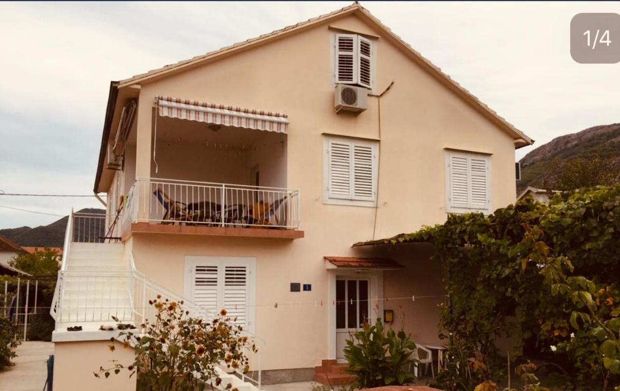 Anita Guest House Тиват Экстерьер фото
